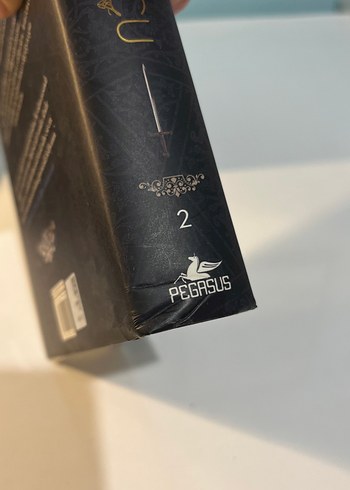 Kazananın Laneti Serisi 2 kitap - Görsel 6