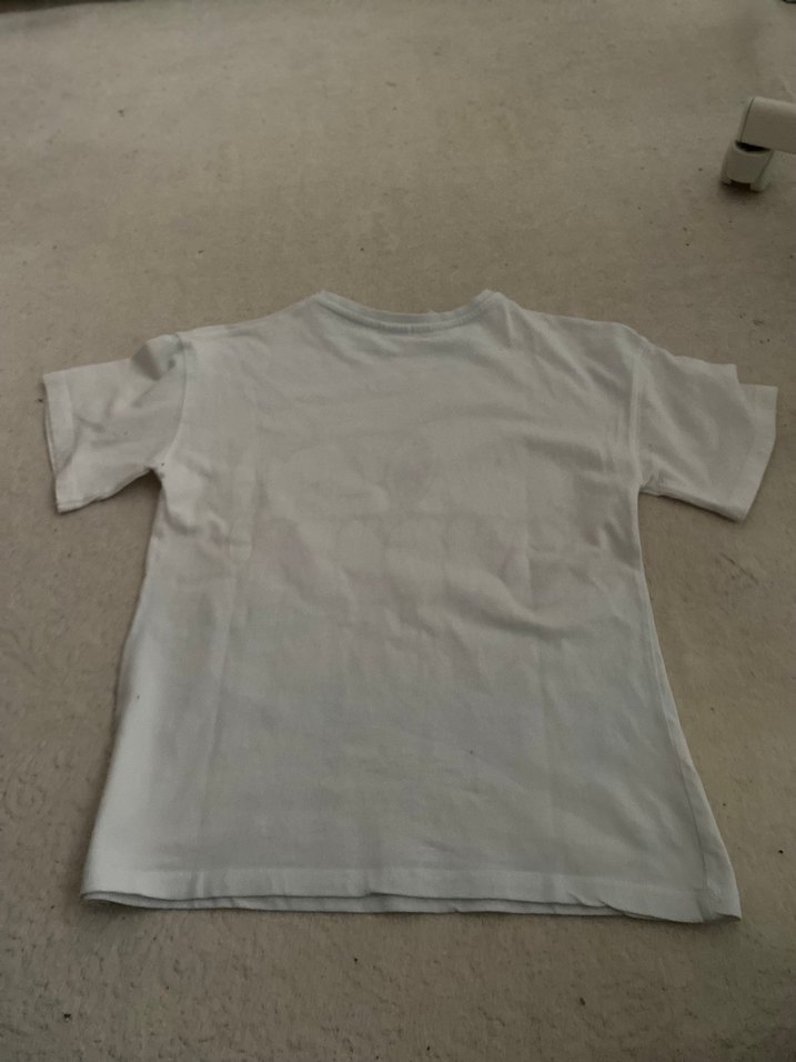 Kız çocuk 8 yaş tişort yeni - Görsel 3