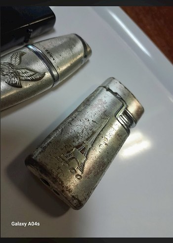 Zippo çakmaklar az kullanılmıştır - Görsel 2