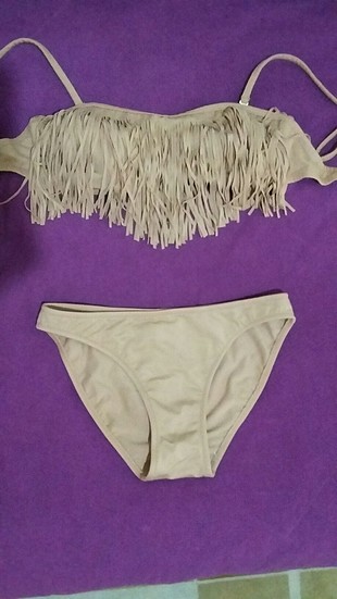 Püsküllü bikini