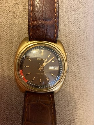 Seiko saat