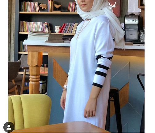 m Beden Zara model Triko