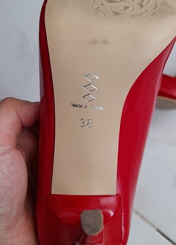 38 Beden Kırmızı stiletto ayakkabı 
