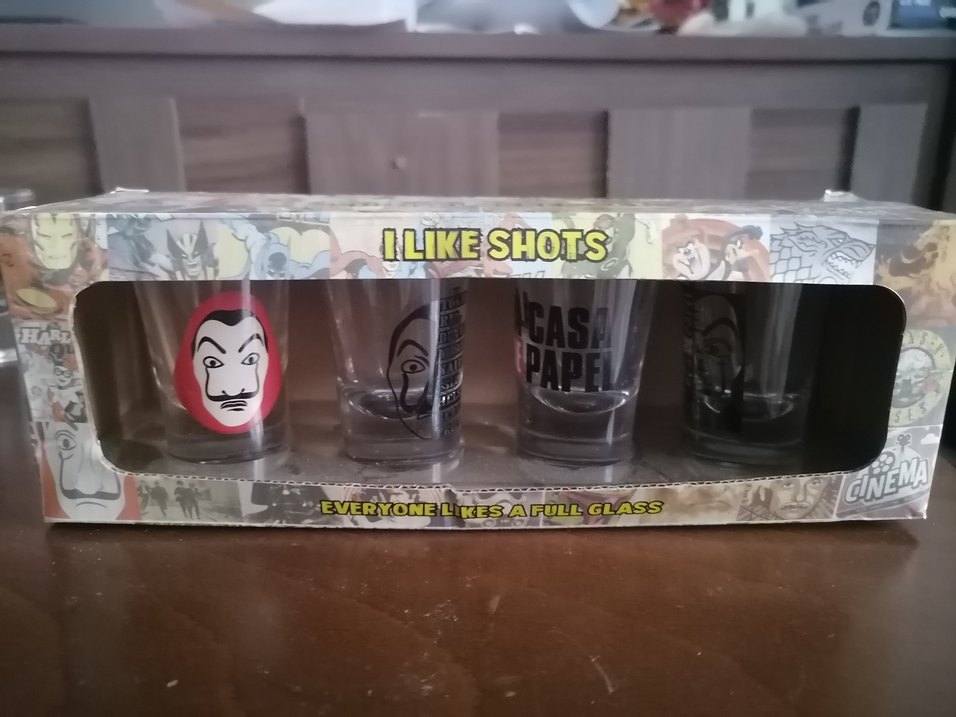 La Casa De Papel 4'lü Shot Set - Sıfır Ürün - Görsel 2