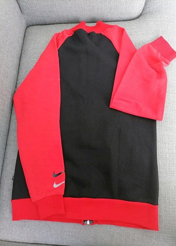 Siyah Kırmızı Kollu Nike Eşofman Üstü - Görsel 6