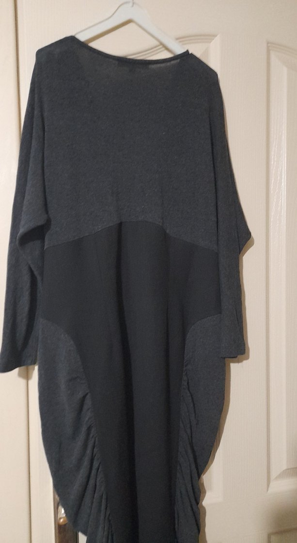 Gri elbise - Görsel 3