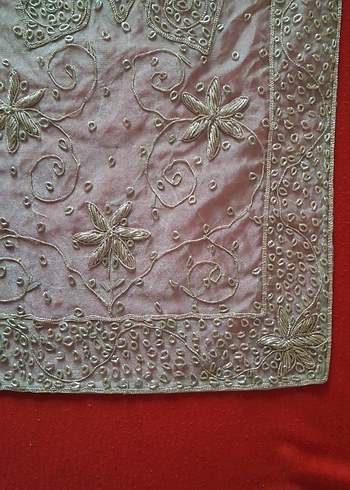 Nakışlıı Masa Örtüsü - Görsel 2