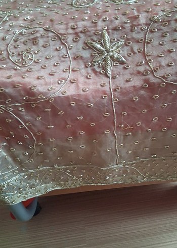 Nakış İşlemeli Masa Örtüsü - Görsel 4