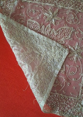 İşlemeli Klasik Masa Örtüsü - Görsel 5