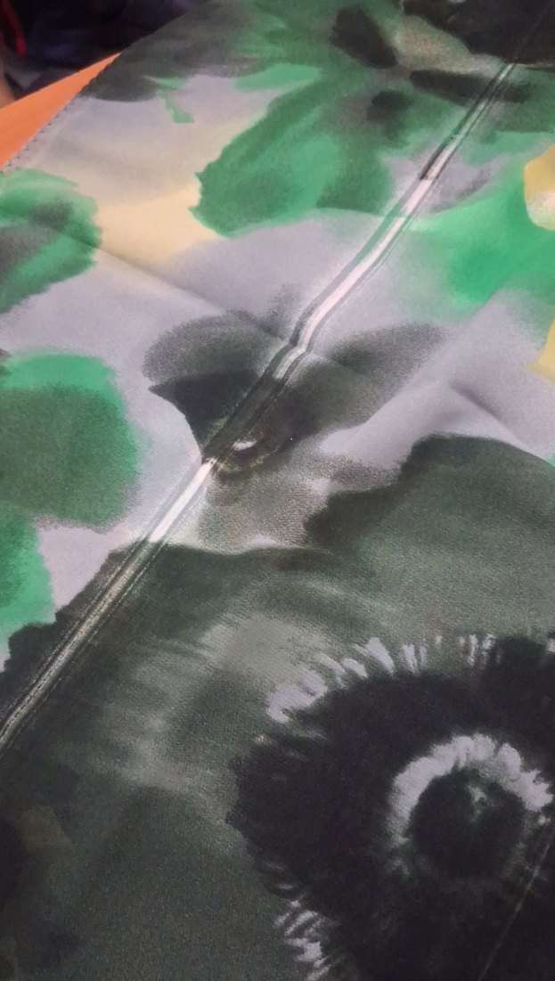 Yeşil Desenli Kadın Fular - Görsel 3