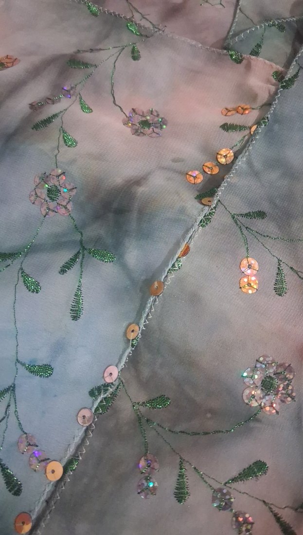 Boncuk İşlemeli Parlak Çok Renkli Kadın Fular - Görsel 3