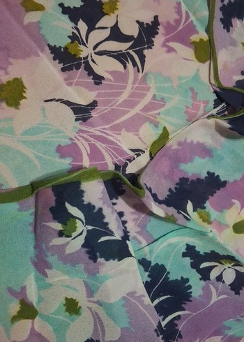 Renkli kadın fular - Görsel 3