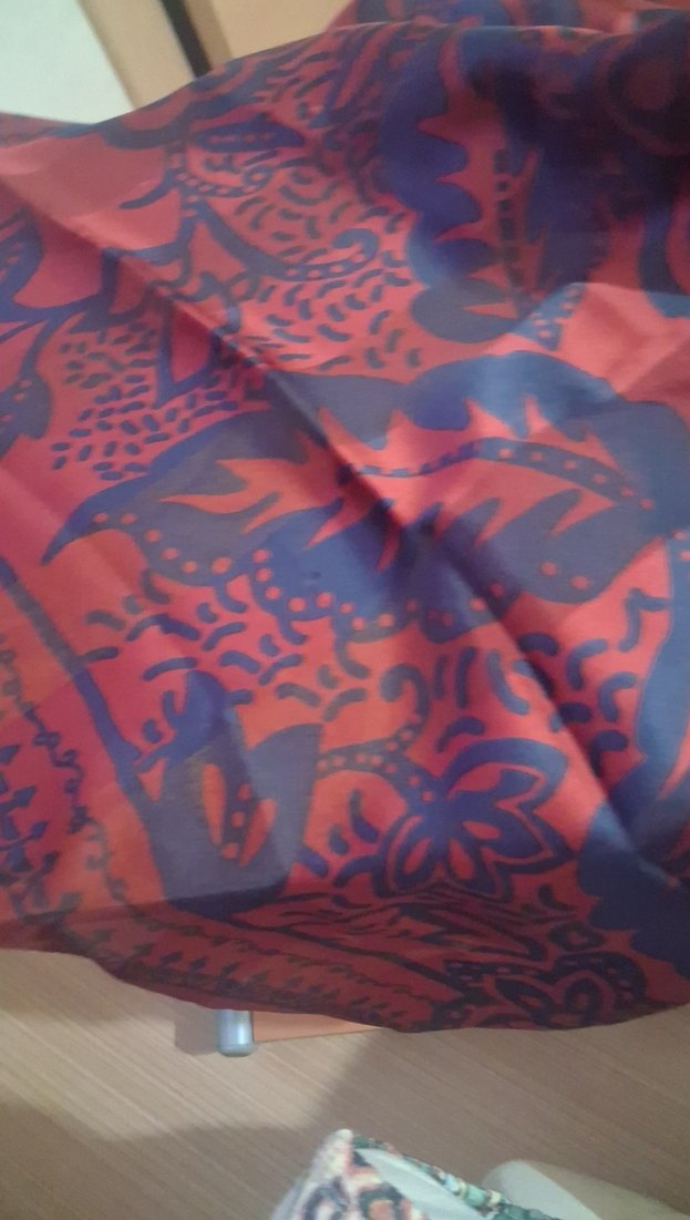 Bordo Desenli ipek Kadın Fular - Görsel 3