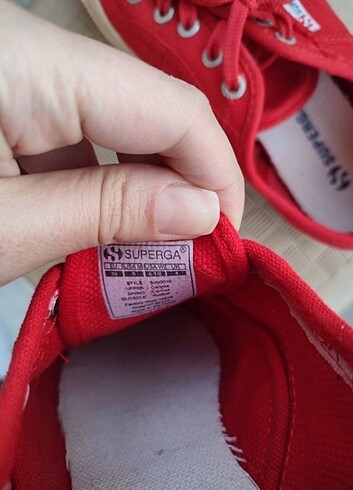 39 Beden kırmızı Renk Superga ayakkabı 