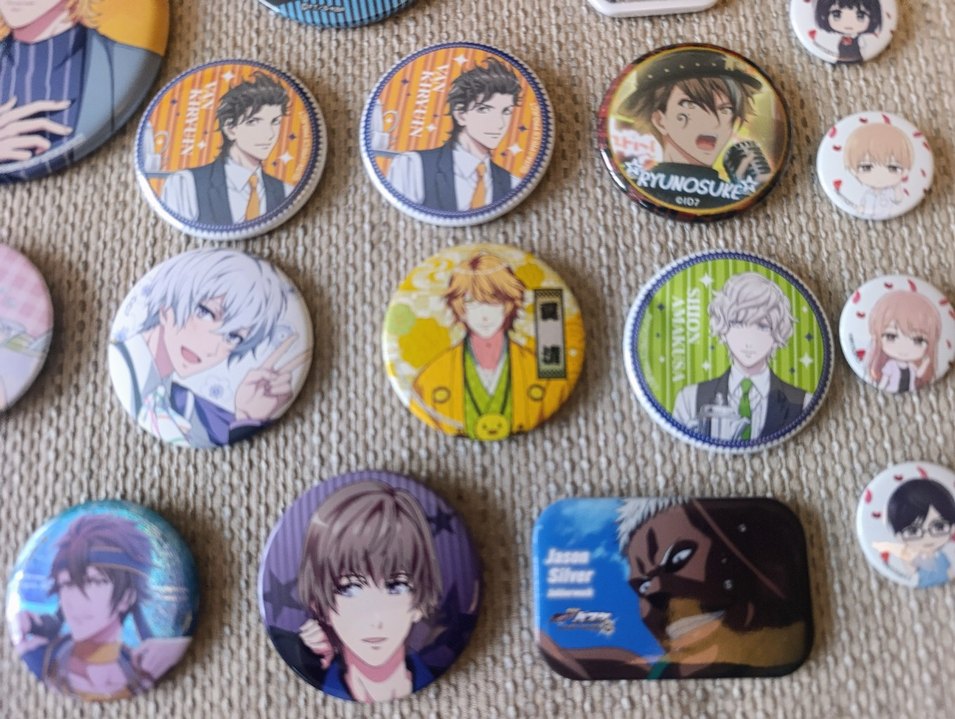 Japonya'dan Orijinal Anime Rozet Seti / Toplu veya Tek Satış — görsel 9/10