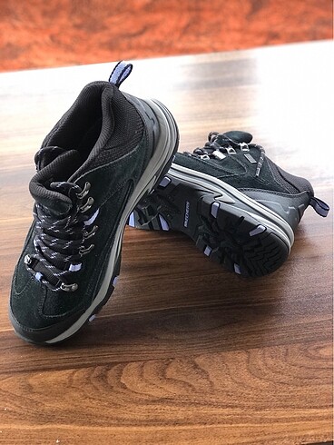 38 Beden Skechers Bot