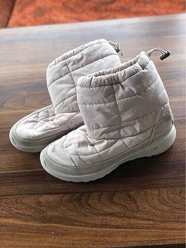 Skechers Skechers Bot