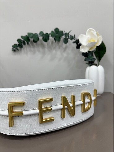 Fendi çanta