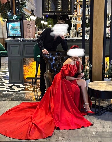 Diğer Kırmızı saten elbise