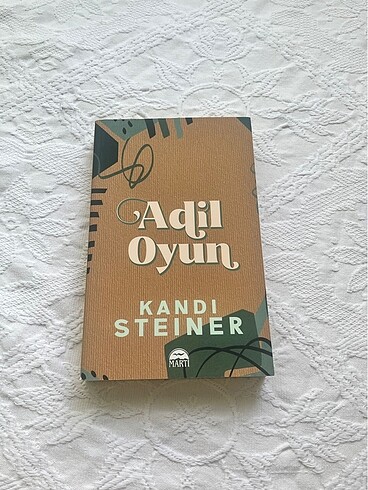 Adil Oyun Martı Yayınları