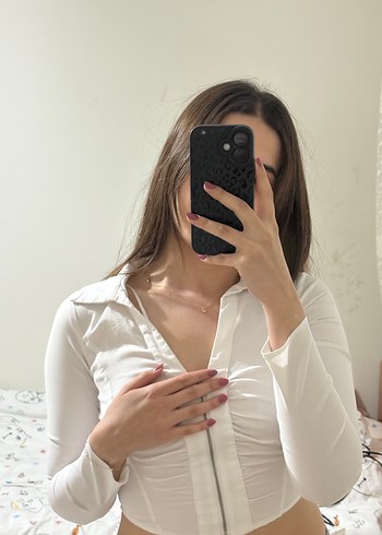 Beyaz gömlek crop