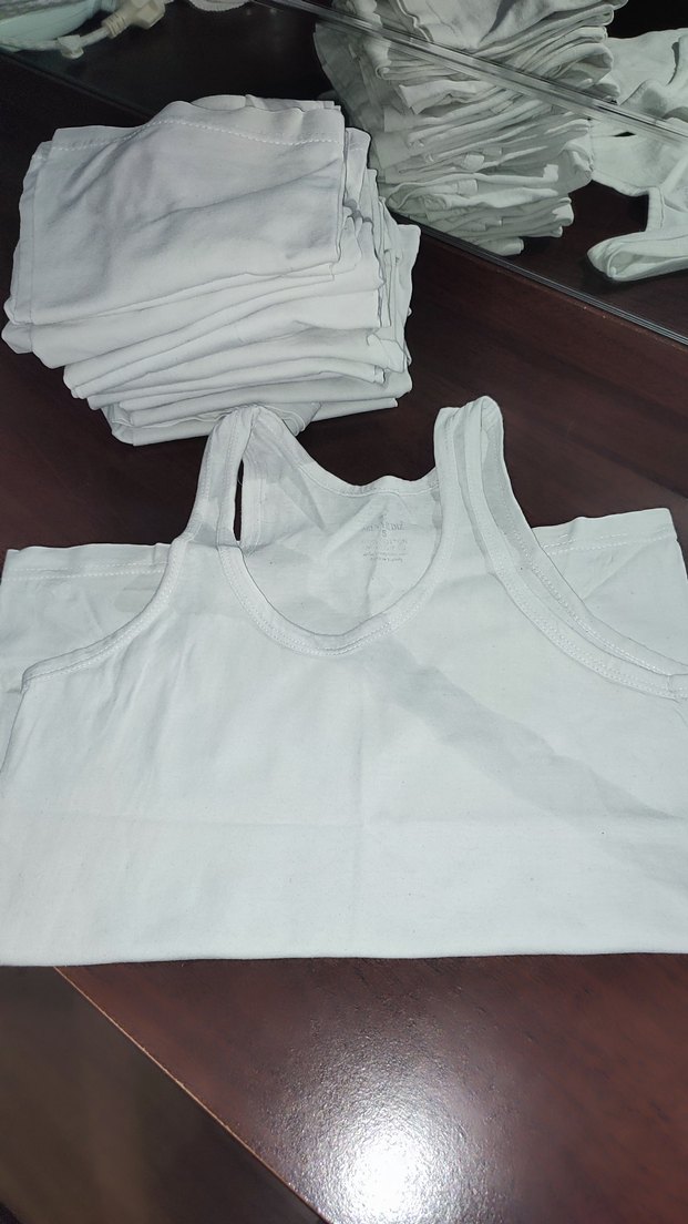 Beyaz Çocuk Atlet - Görsel 4