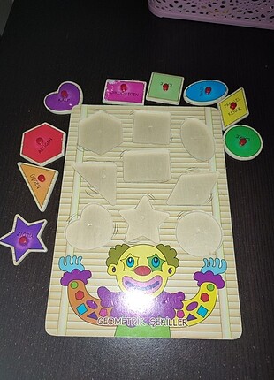 Fisher Price YAPBOZ EĞİTİCİ OYUNCAK