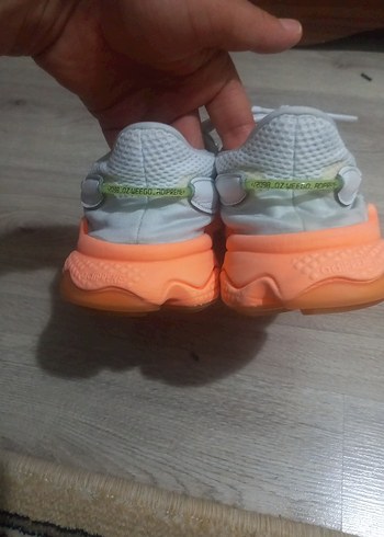 Beyaz Bağcıklı Kadın Spor Ayakkabı - Görsel 3