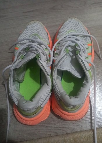 Beyaz Bağcıklı Kadın Spor Ayakkabı - Görsel 5