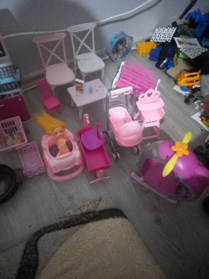 Pembe Minyatür Oyuncak Ev Eşyaları Seti - Görsel 3