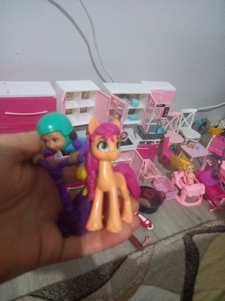 Pembe Minyatür Oyuncak Ev Eşyaları Seti - Görsel 5