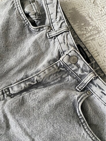 38 Beden gri Renk Trendyol milla mom jean