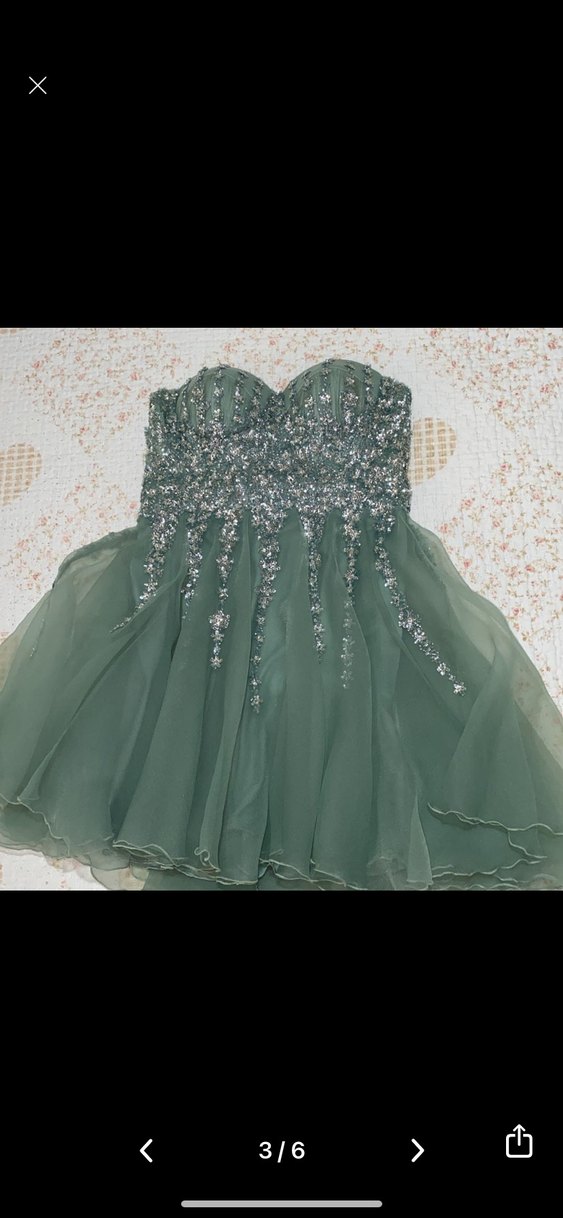 Yeşil Payetli Nakış İşlemeli Straplez Kısa Abiye - Görsel 2