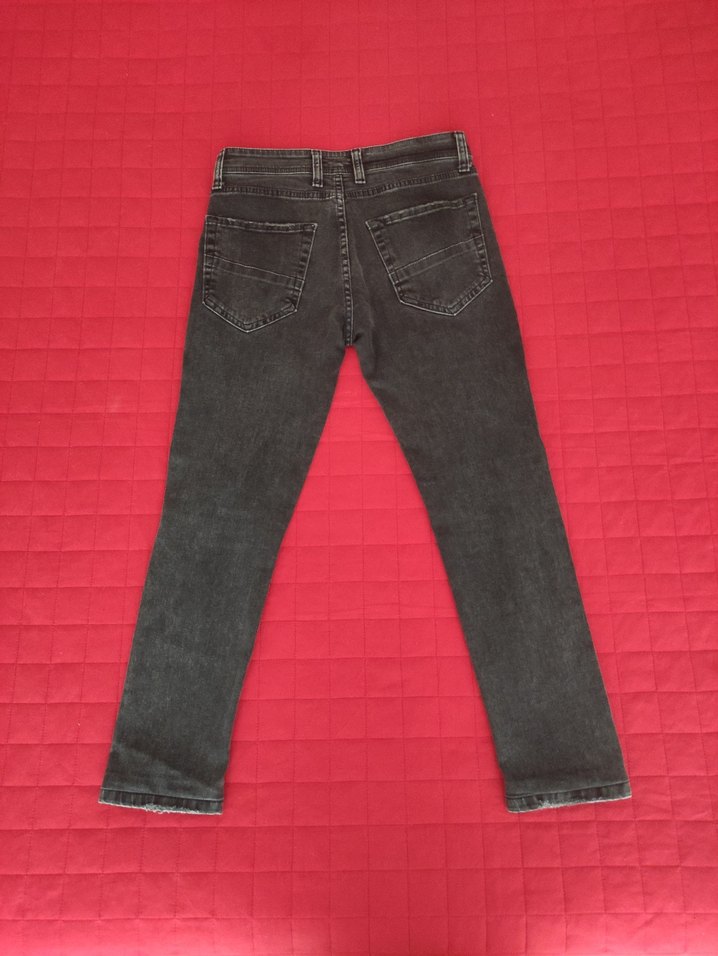 Siyah Yırtık Detaylı Kot Pantolon - Görsel 5