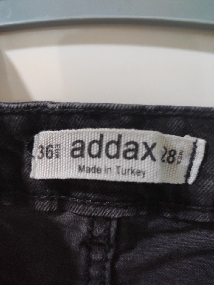 Kadın Denim Yırtık Detaylı Pantolon - Görsel 2