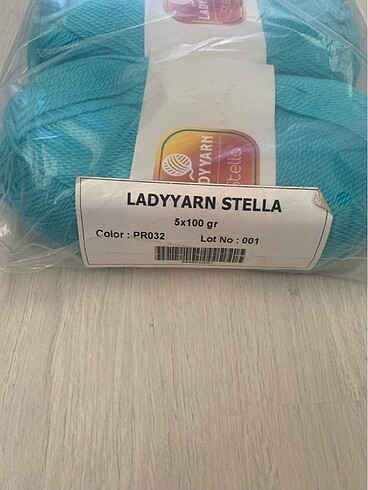  Ladyyarn Stella