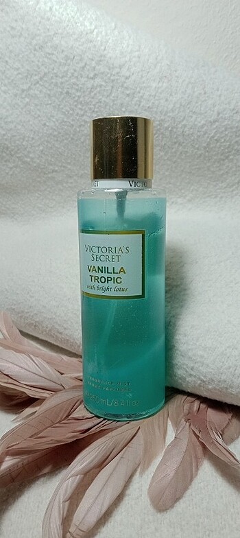 VANILLA TROPIC VİCTORİAS SECRET