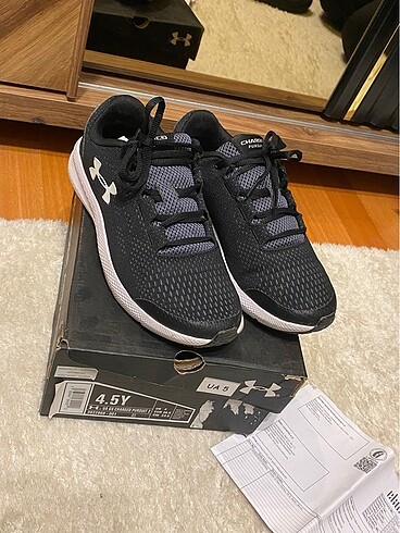 Under armour kadın spor ayakkabı