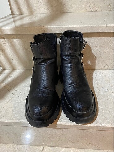 36 Beden Bershka bot