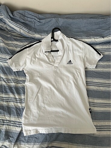 Polo yaka tişört