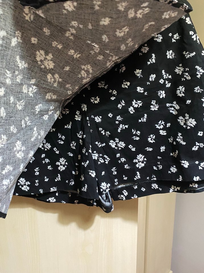 Fırfırlı Siyah Mini Etek - Görsel 2