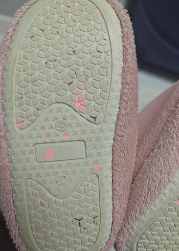 Kız Çocuk Pembe Nakışlı Sıcak Ev Terliği - Görsel 5