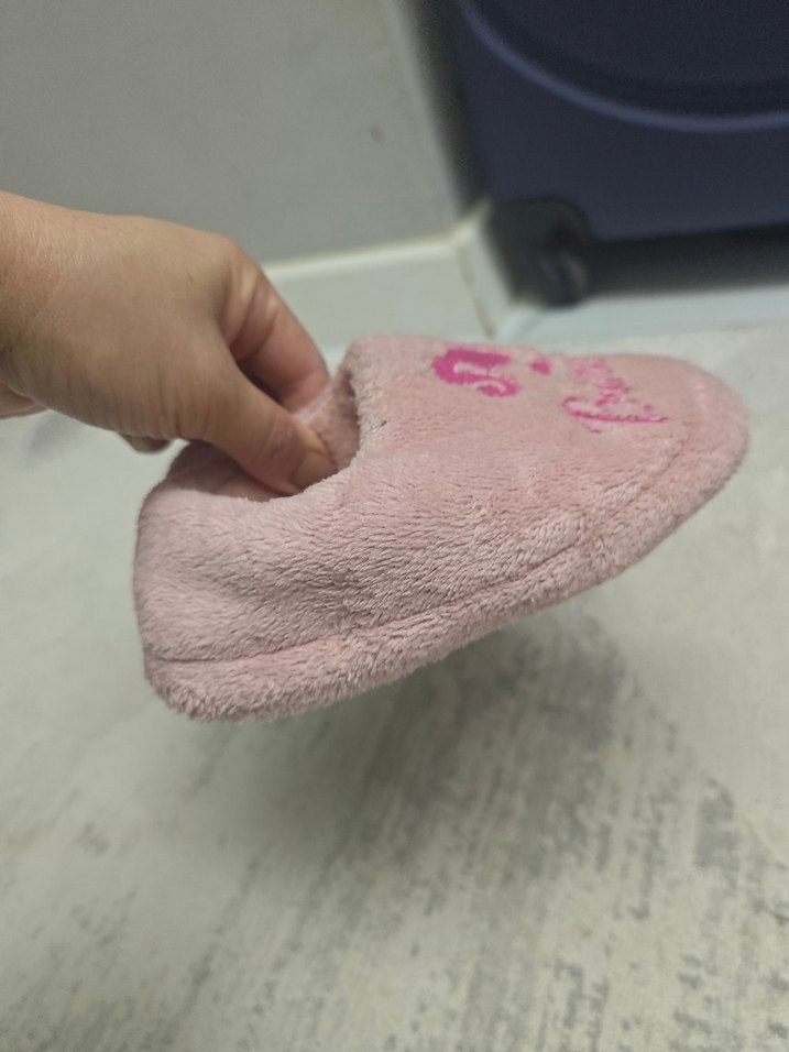 Kız Çocuk Pembe Nakışlı Sıcak Ev Terliği - Görsel 4