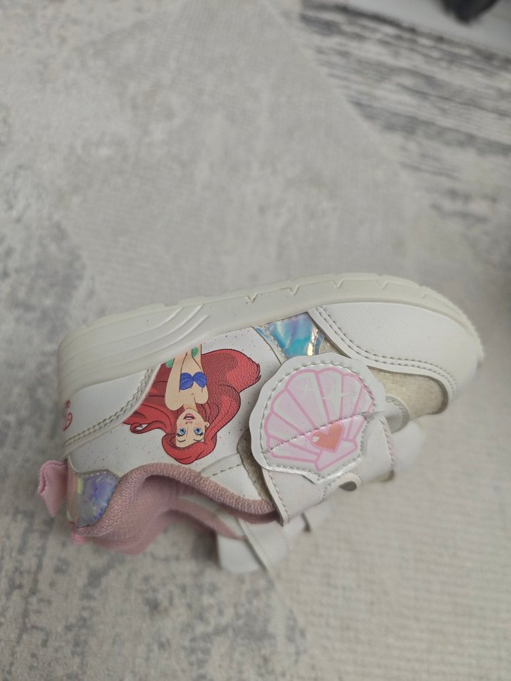 Kız Çocuk Beyaz Cırt Cırtlı Spor Ayakkabı - Görsel 4