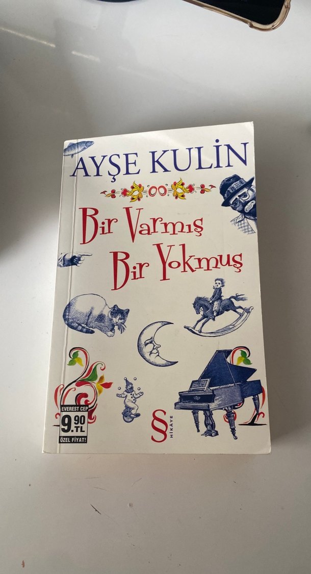 Ayşe Kulin - Bir Yokmuş Bir Varmış Kitap - Görsel 2