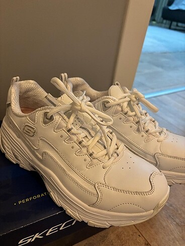 38 Beden Skechers orjinal ayakkabı