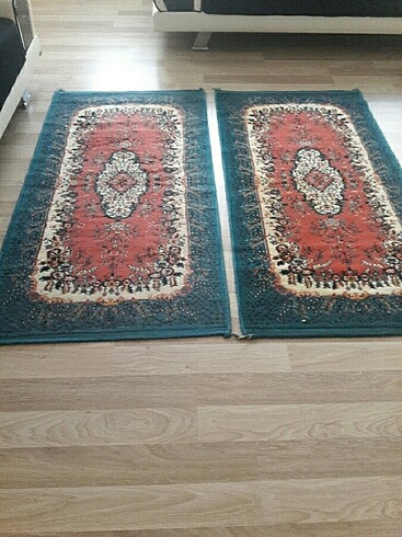 Kucuk hali en 75 boy 150 cm. Ince hali.