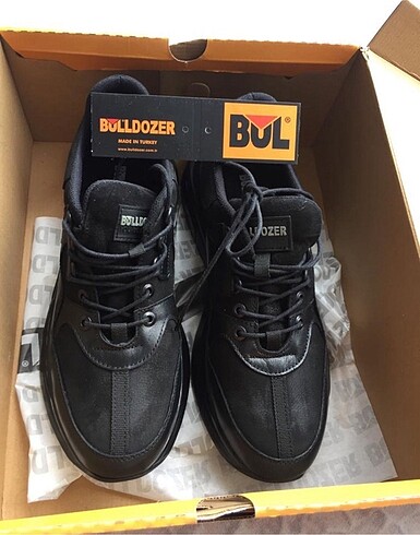 Bul dozer marka 42 numara