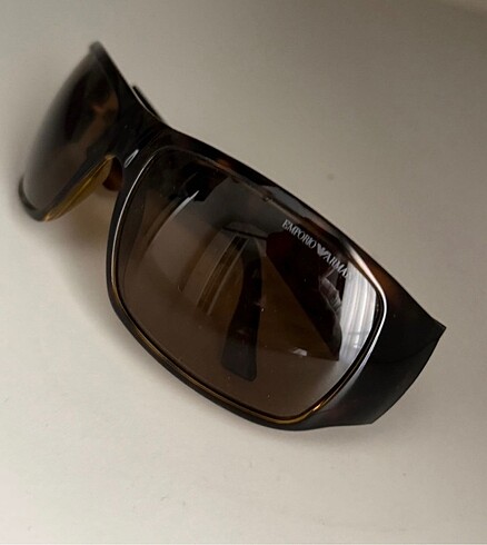 Beden Emporio Armani gözlük