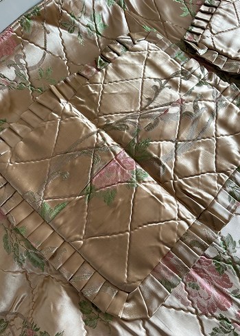 Çeyizlik İşlemeli pamuk saten yatak örtüsü - Görsel 2